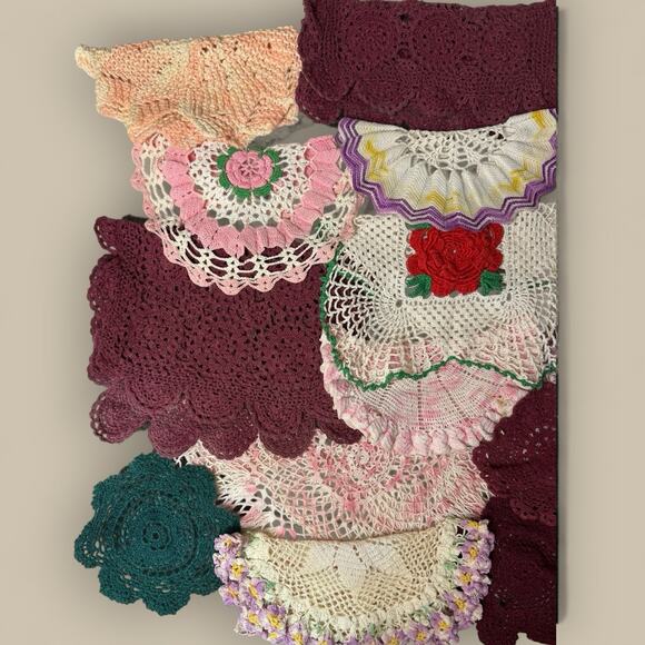 Lot of 17 Vtg Crochet Doilies Mixed Styles Sizes Shabby Cottagecore Floral Color - Picture 3 of 4